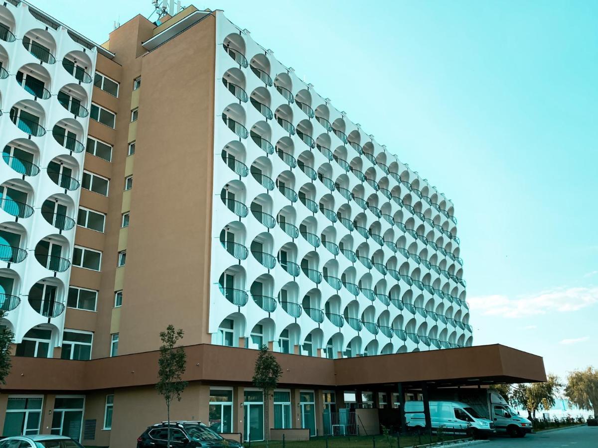Marine Apartman By Bltn Siofok Exterior photo
